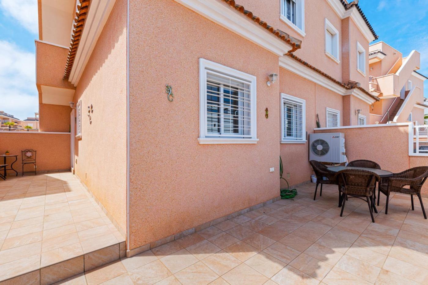Apartments Punta Prima Indoor & Outdoor Pool Torrevieja Luaran gambar