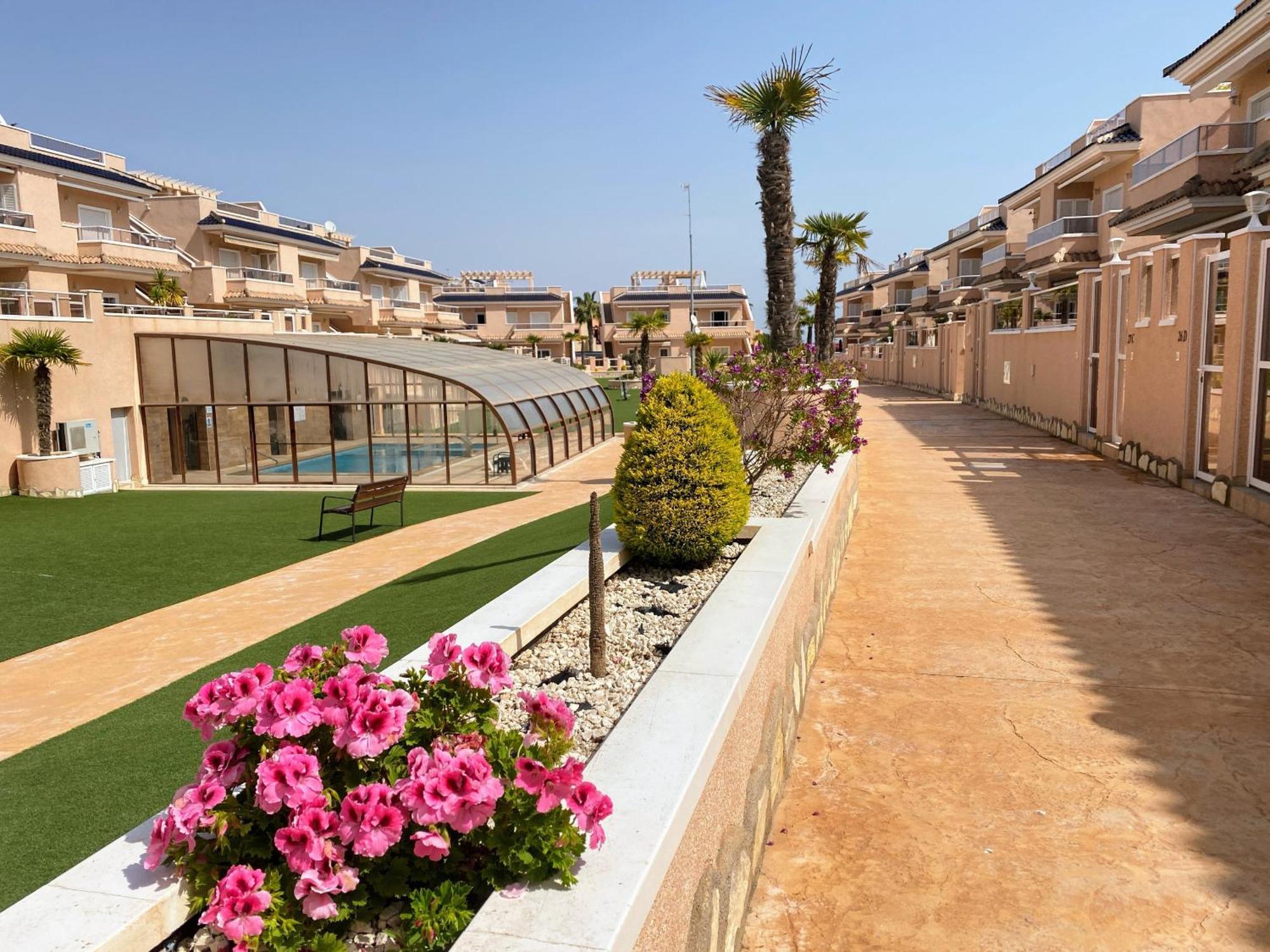 Apartments Punta Prima Indoor & Outdoor Pool Torrevieja Luaran gambar